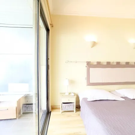 Daire Viva Riviera Cosy And Large 2 Bedrooms With Balcony